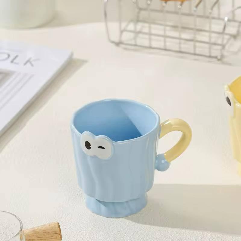 A stylish and innovative porcelain water mug for women, a lovely coffee mug with a beautiful design for the office.