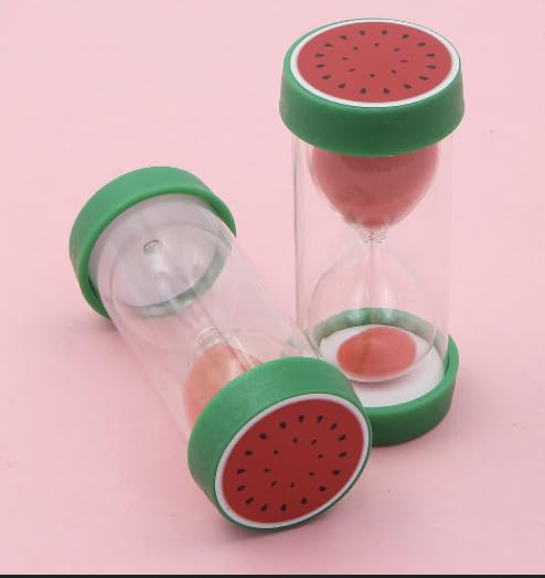 Decorative hourglass with fruit shapes
