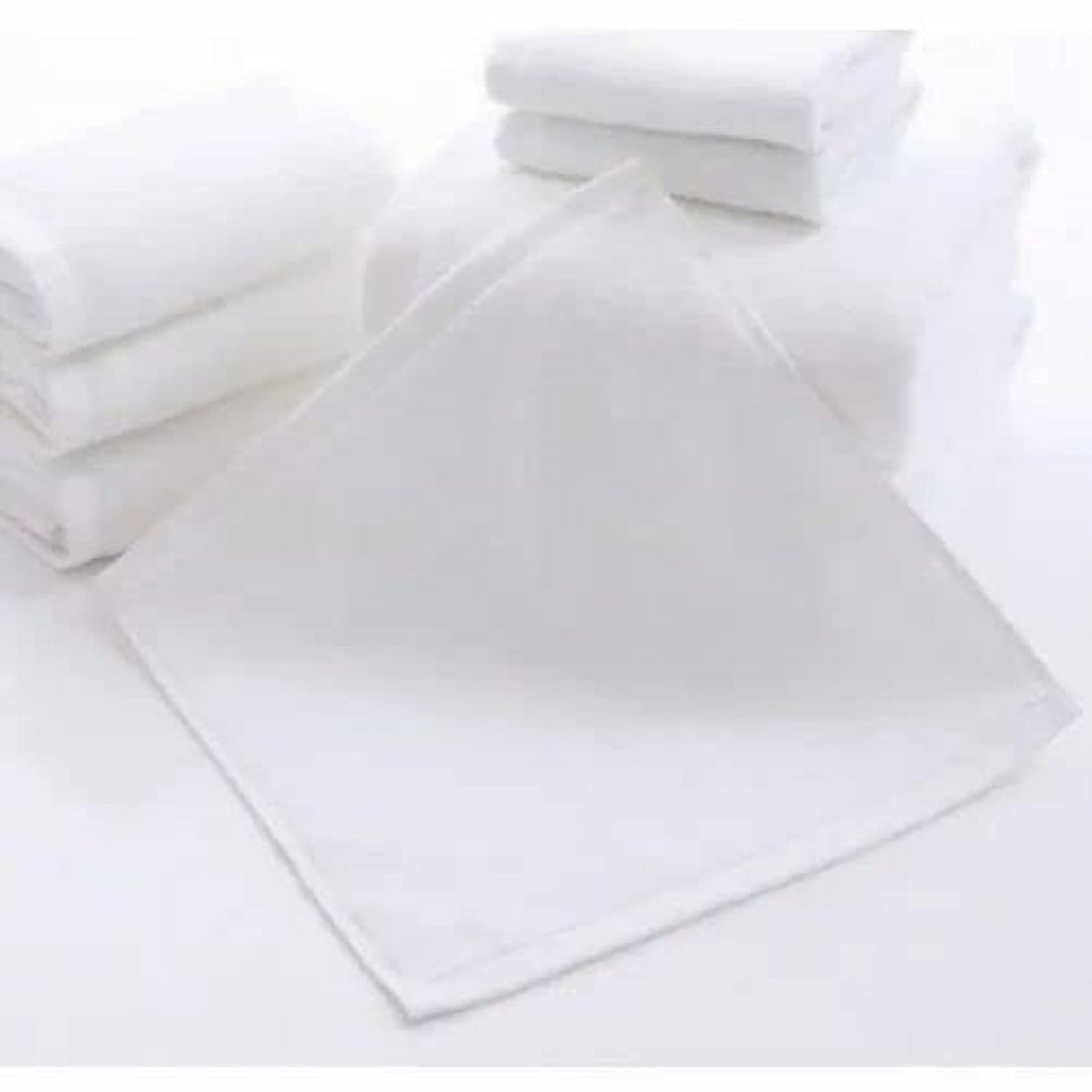 Set of 4 white hand towels 100 percent cotton size 30x30