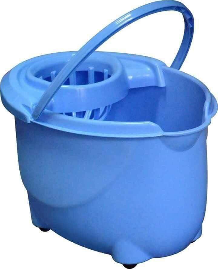 Floor Washing Squeezer Bucket - Practical and Effective Design for Easy Floor Cleaning RH (Blue)