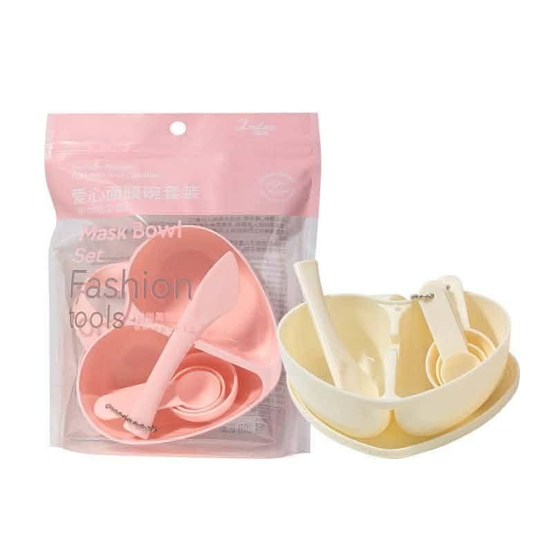 Heart-Shaped Face Mask Mixing Bowl Set with Measuring Tools and Spatula – Plastic Cosmetic Mixing Kit for DIY Facial Masks, Hair Dye, Creams & Skincare – Durable Beauty Tool Set for Home (Two packs)