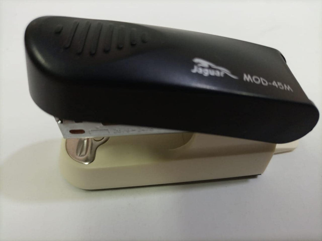 Jaguar 24/6 or 26/6 Stapler, 20 Sheets MOD-45M Indian - Black
