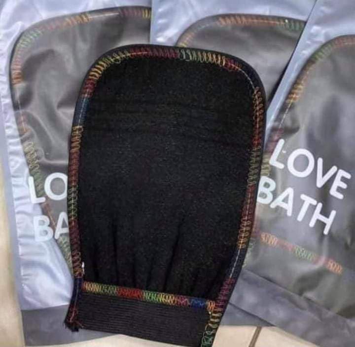 Moroccan Beauty Loofah (Original Moroccan Loofah) - Seamless Deep Cleansing Skin-Friendly Material, Stimulates Blood Circulation and Removes Skin Generic