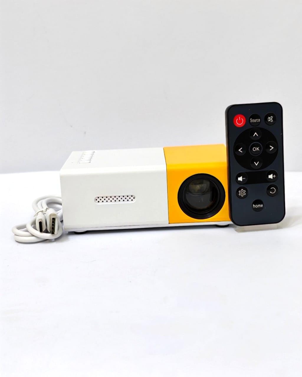 Mini LED Portable Projector Full-HD 1080p Compatible