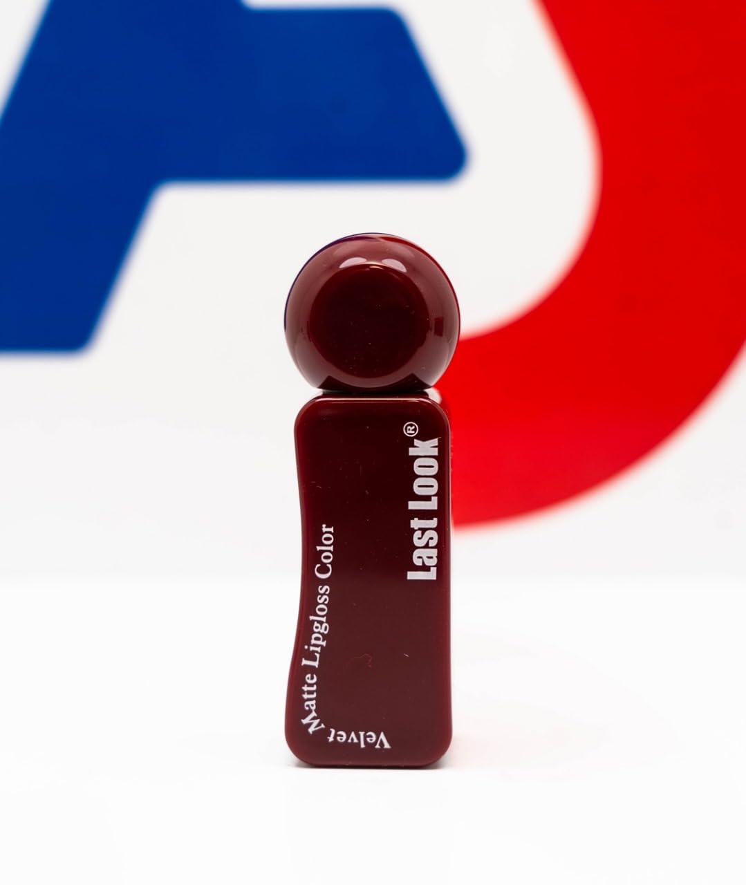 Last Look Velvet Matte Lipgloss, Shade No. 02