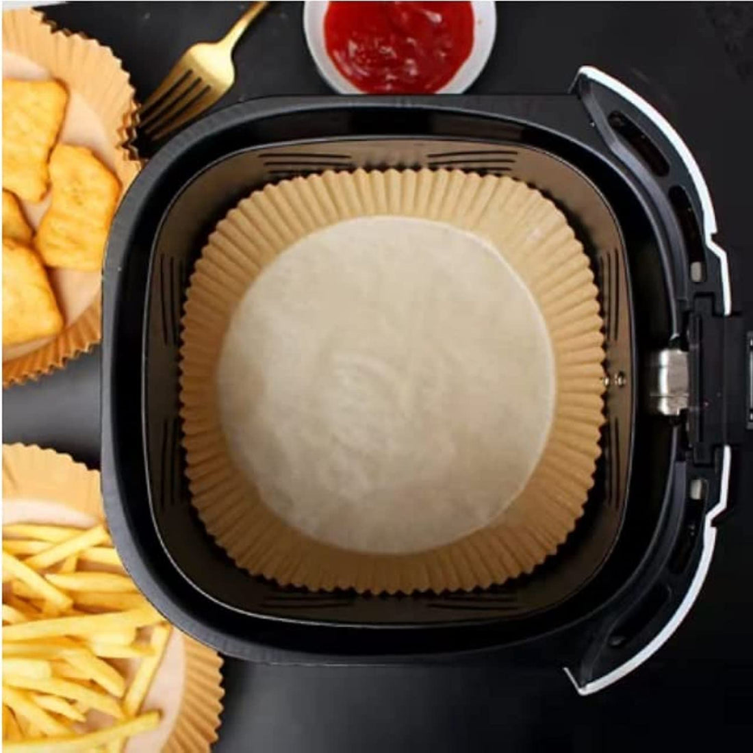 Air fryer Disposable Parchment paper liner plate, Non-Stick Multi use for Frying, Air Fryer, Microwave, Oven, 50 Plates, Size:16cm