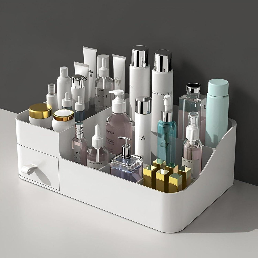 Accessory Box - Small yet spacious plastic drawer unit for organizing daily essentials like cosmetics and pens. Perfect for maintaining a clean and organized look on your desktop or dresser.