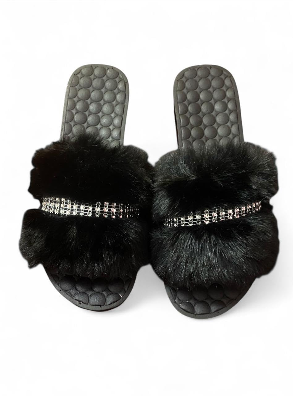 Fur Slippers for Women and Girls - Black Fur Slipper with Comfortable Medical Sole - Anti-Slip Rubber Material - Perfect for Home, Beach and Street - with Shiny Crystal Stripe