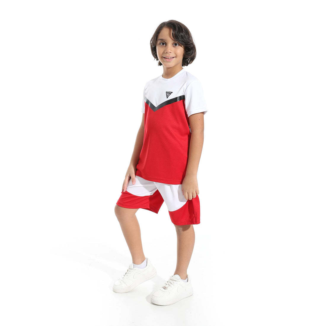 Boys Boys' 2-piece tracksuit, half-sleeved T-shirt and shorts Boys' 2-piece tracksuit, half-sleeved T-shirt and shorts