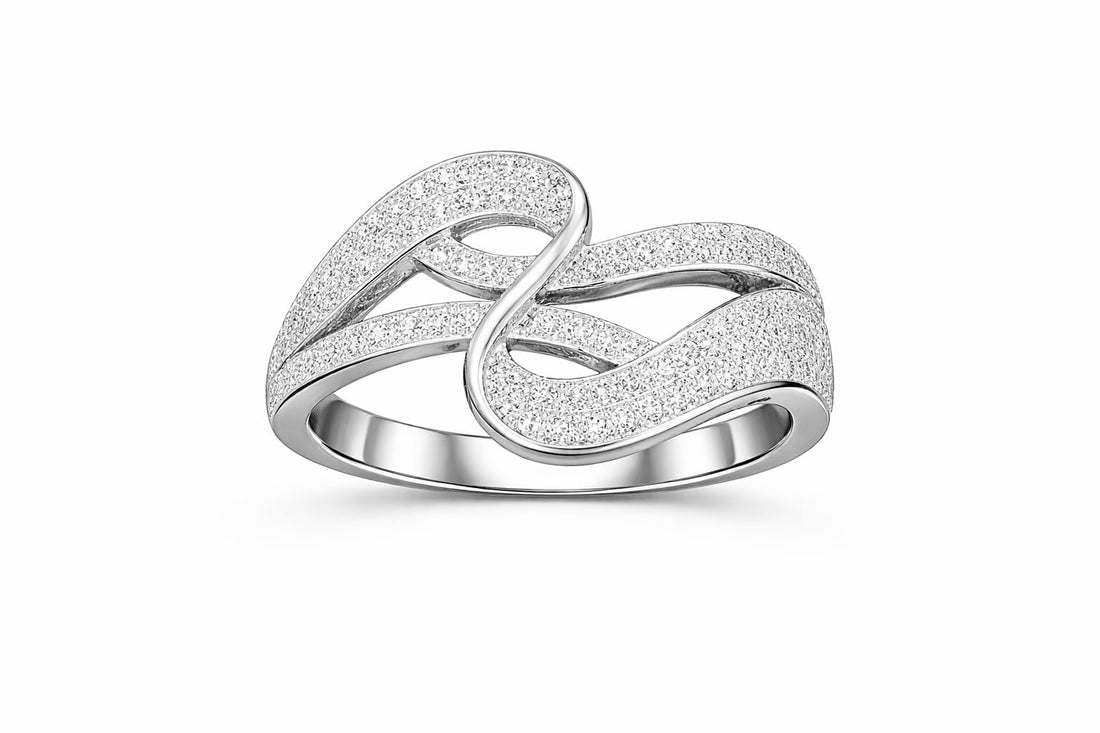 3 DIAMONDS Infinity Ring for Women, Zirconia, Platinum-Rhodium Plated, Luxury Silver Color, Suitable for All Occasions