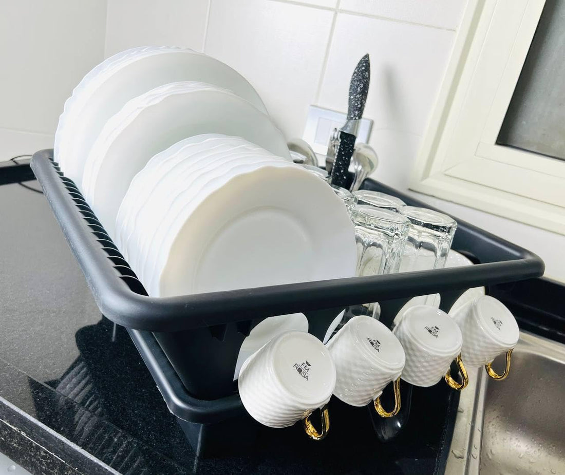 Strainer & Water Collection Base – Multipurpose Dish Organizer with Cup Holder and Spoon Place – Sink & Kitchen om
