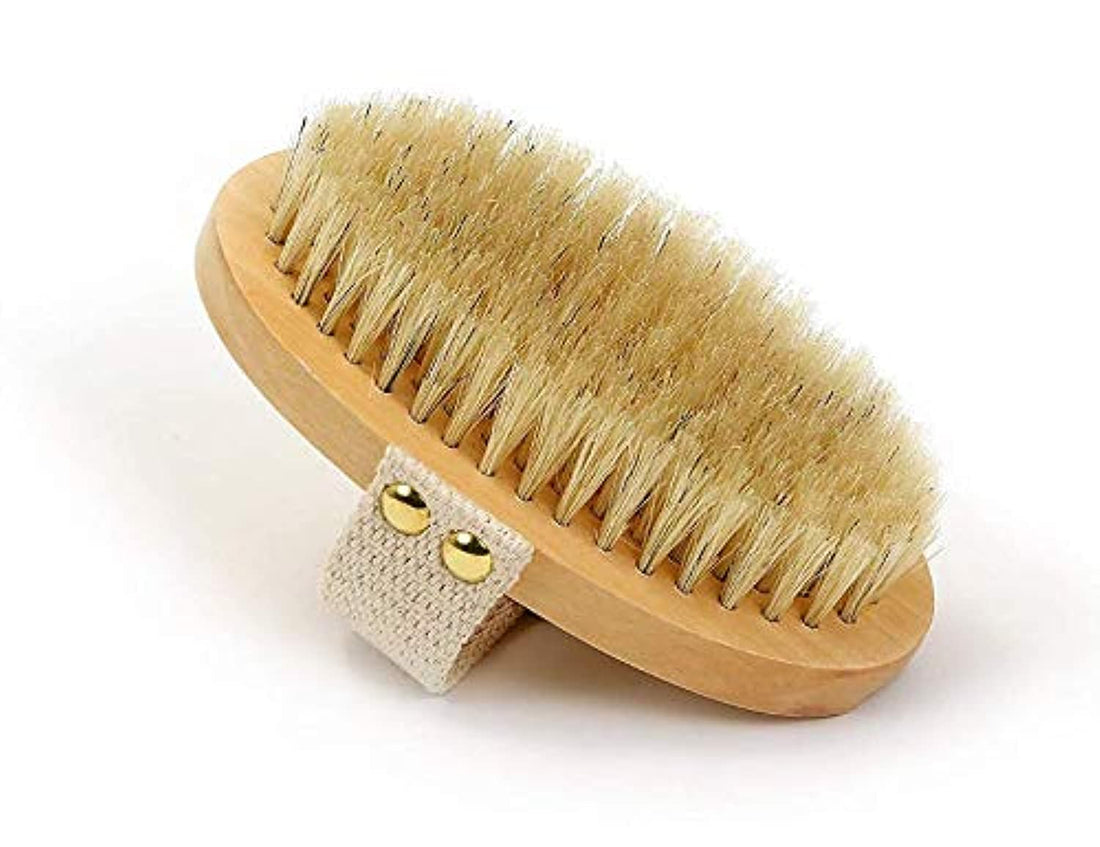 Dry Skin Body Brush - Improves Skin's Health And Beauty - Natural Bristle - Remove Dead Skin And Toxins, Cellulite Treatment, Improves Lymphatic Functions, Exfoliates, Stimulates Blood Circulation