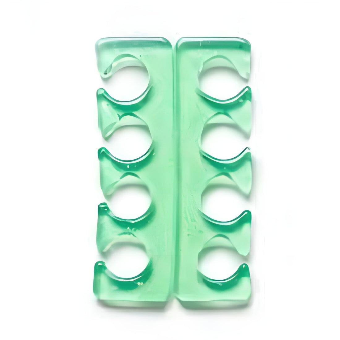 Soft Gel Toe & Finger Separators for Manicure and Pedicure, Flexible Spacers for Nail Polish Application, Comfortable Reusable Nail Care Tool for Home or Salon Use (Green)