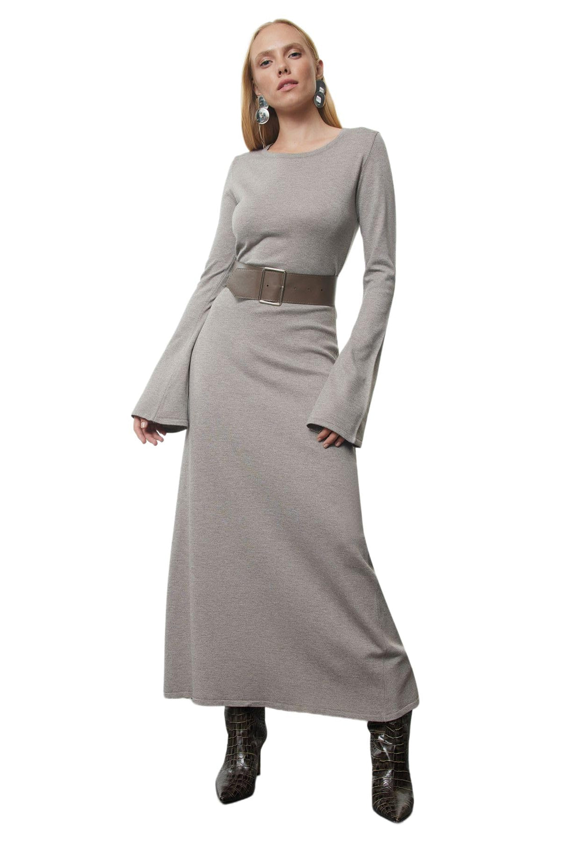 Trendyol womens Schwarz Mercerized Look Premium/Spezialgarn Midi Strickwaren Belt Kleid Twoaw25el00034 Dress (pack of 1)