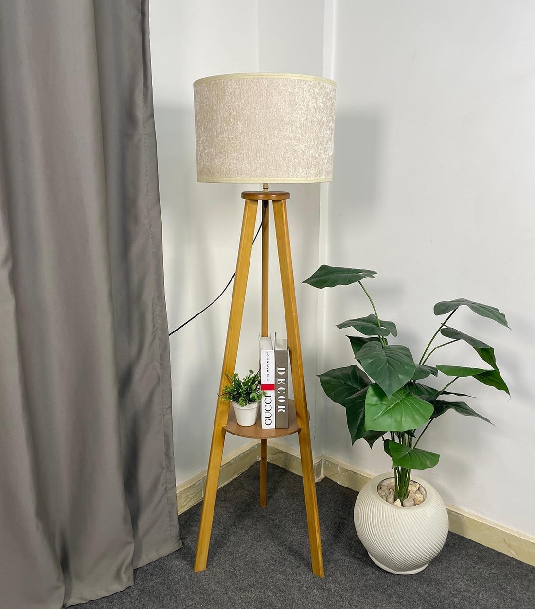 KARVA Floor Lamp with Built-in Shelf - 100% Natural Wood Standing Light with Linen Fabric Lampshade - Modern Decorative Tall Lamp - Available in Brown & Beige Wood (BIEGE)