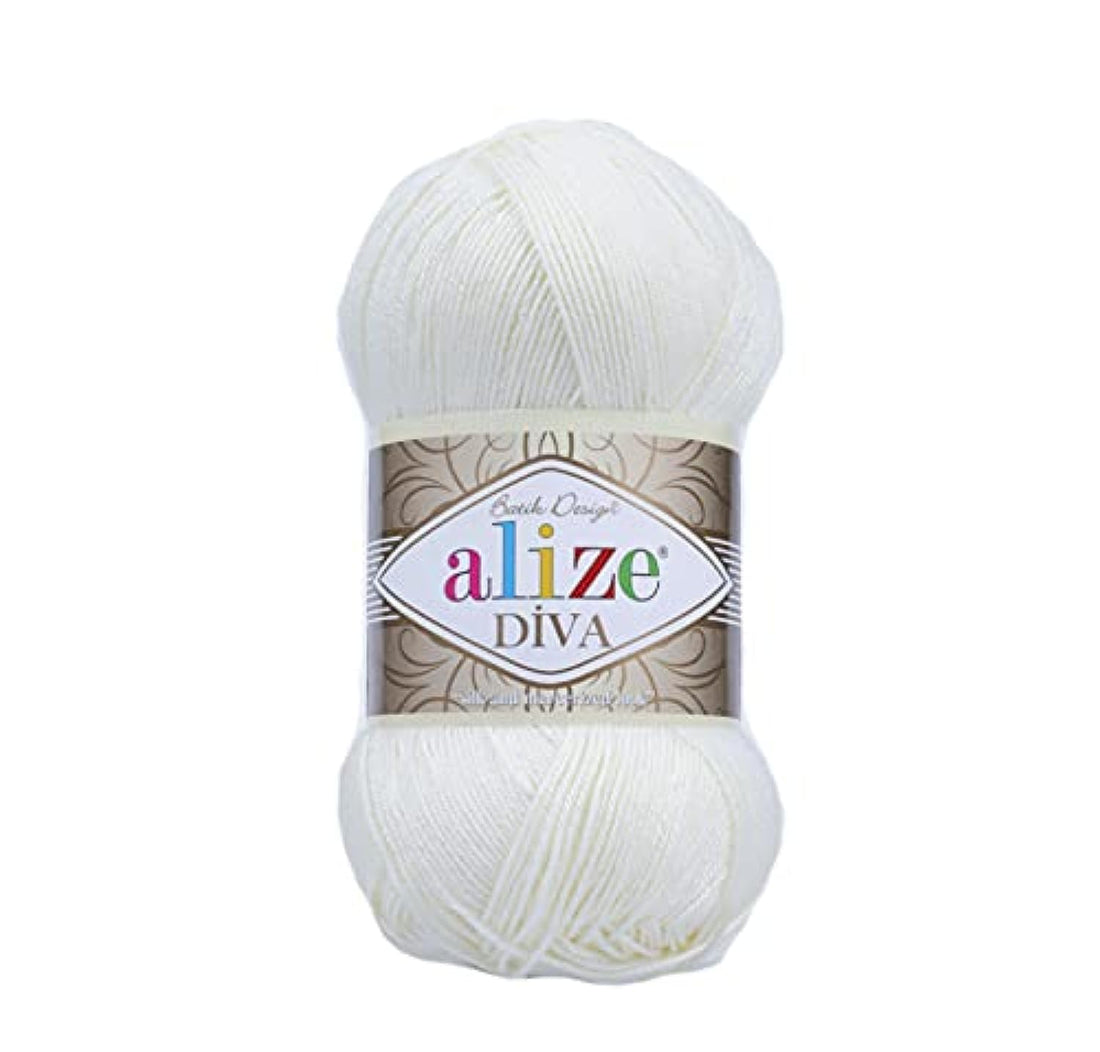 yarn sugar white No 1055