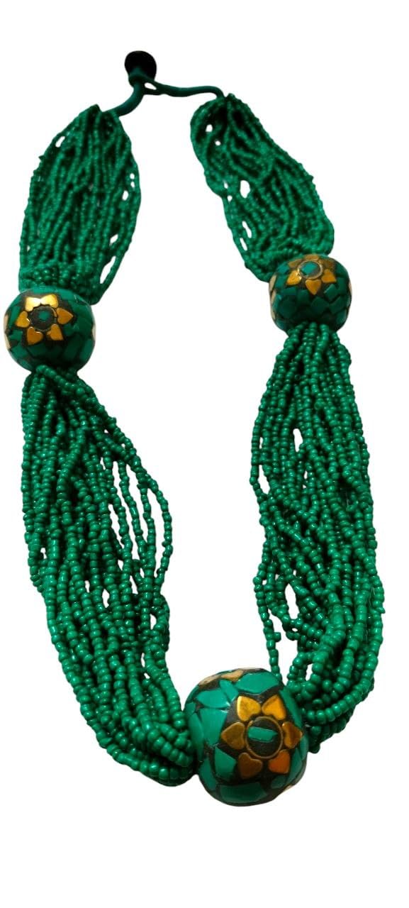 Multi-Strand Green Beaded Necklace with Floral Decorative Beads, Adjustable Closure