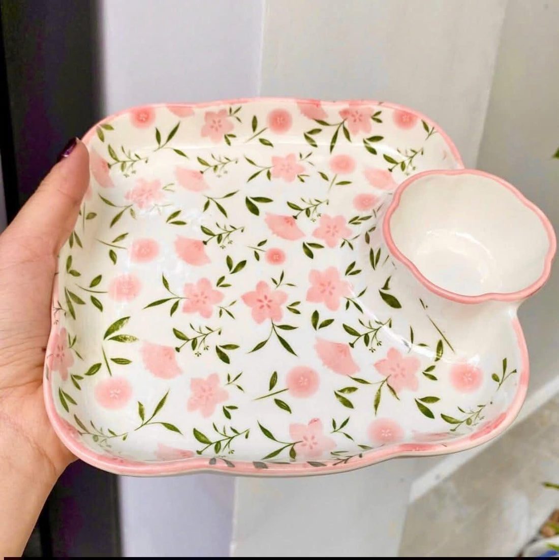 Elegant Floral Porcelain Serveware Set Pink Rose Design Serving Plate & Casserole Dish Heat Resistant Kitchen Tableware for Stylish Food Presentation Home Dining