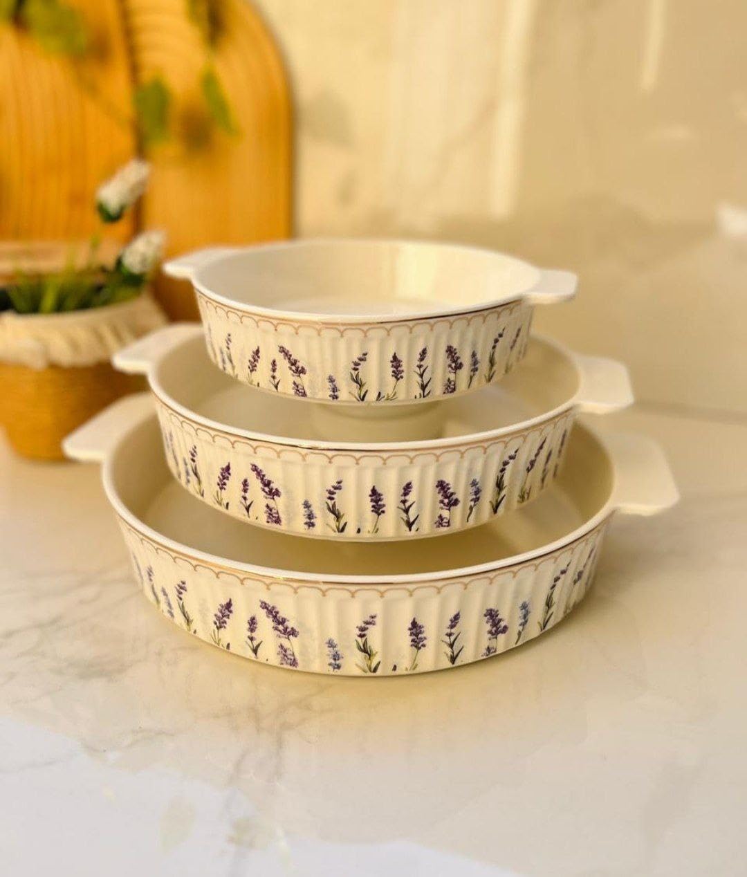 Generic Porcelain Casserole Set with Lavender Design, 3 Different Sizes, Suitable for Stovetop and Oven, 35cm, 30cm, 26cm .kl