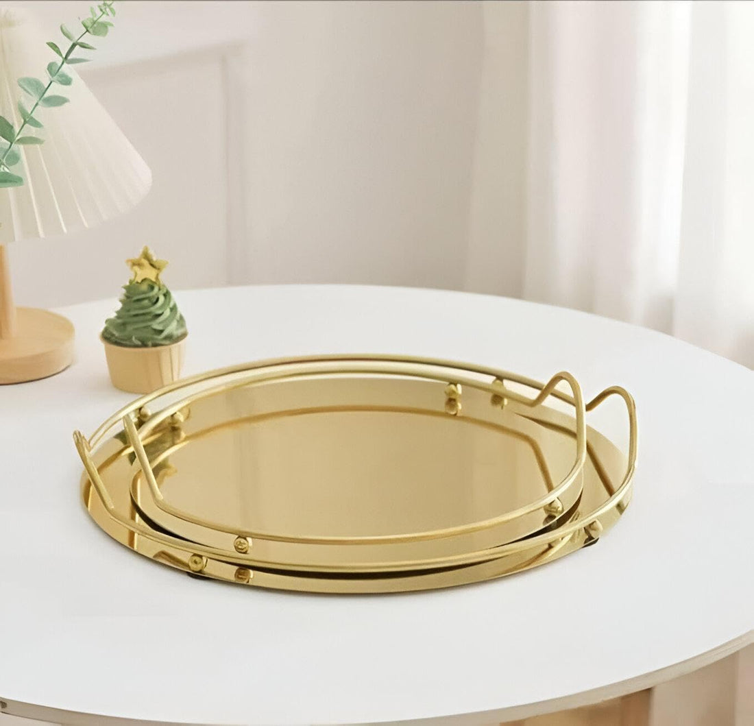 Luxe Serve - Sleek Reflective Rectangular Trays with Handles, Large and Small, Perfect for Elegant Gatherings (Round Gold)