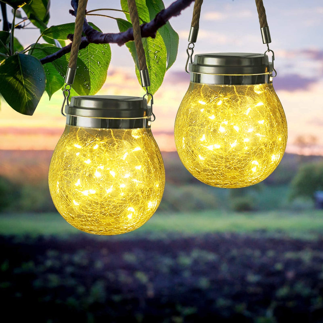Solar Lights le Glass Ball, Amber Warm LED Hanging Solar Lantern Outdoor Waterproof Solar Patio Lanterns Decorative with 2 Optional Modes Solar Powered Jar Lamp for Garden Deck Yard, 2 Pack