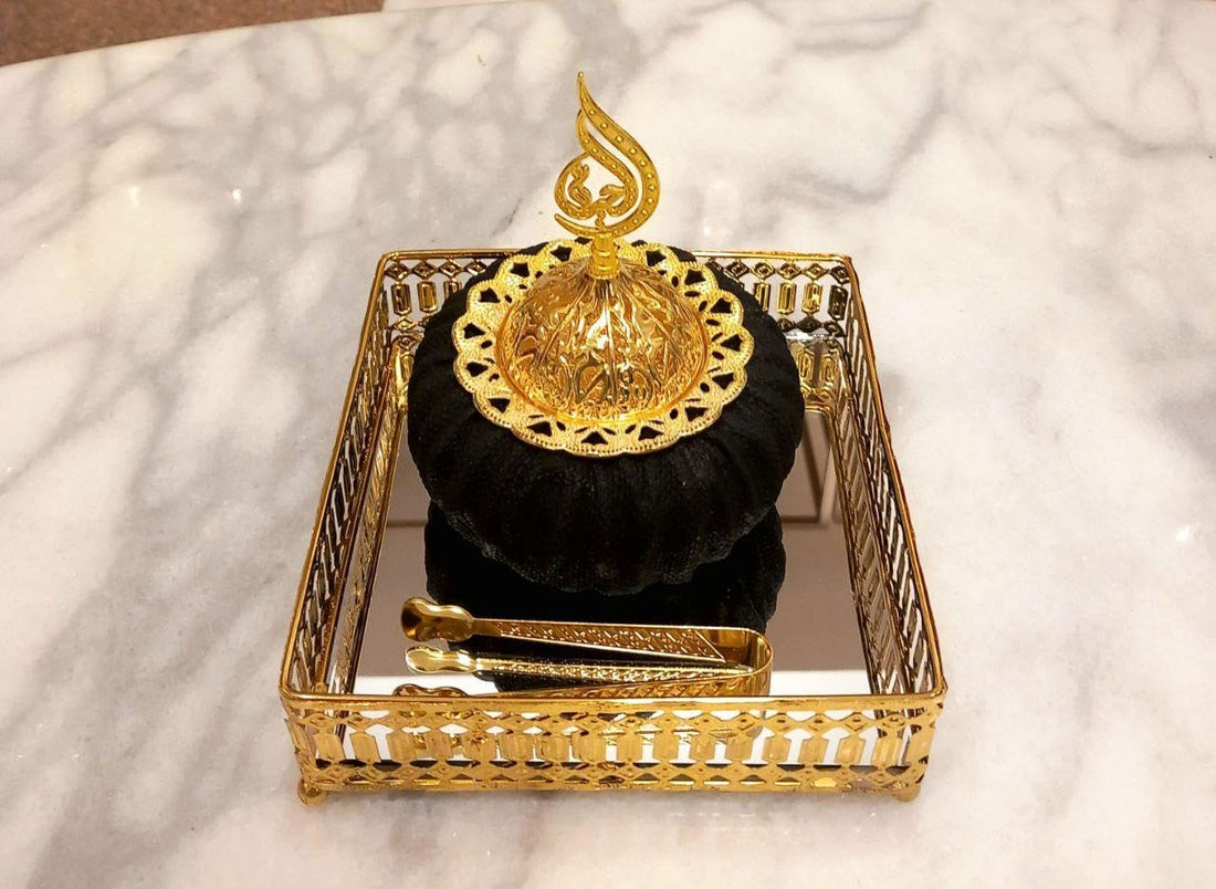 Elegant Incense Burner - Handcrafted brass incense burner displays oud sticks, allowing a slow warm fragrance, perfect for Ramadan evenings, elegant home décor, and thoughtful gifting. (1)