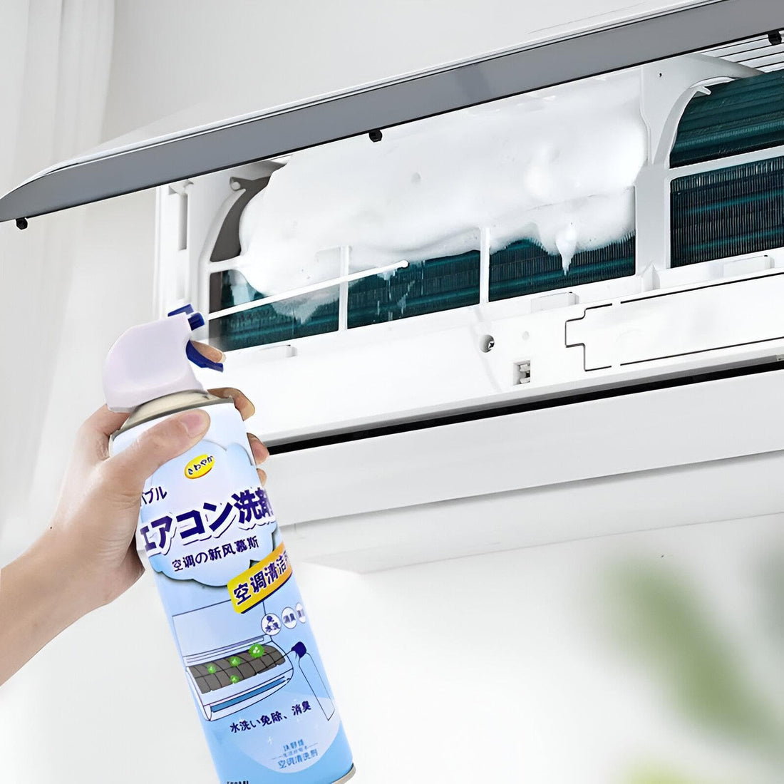 Car Wash Cleaner - Designed to gently remove dirt and grime while leaving a streak-free shine, making your vehicle look as good as new in no time. (بخاخه 1)