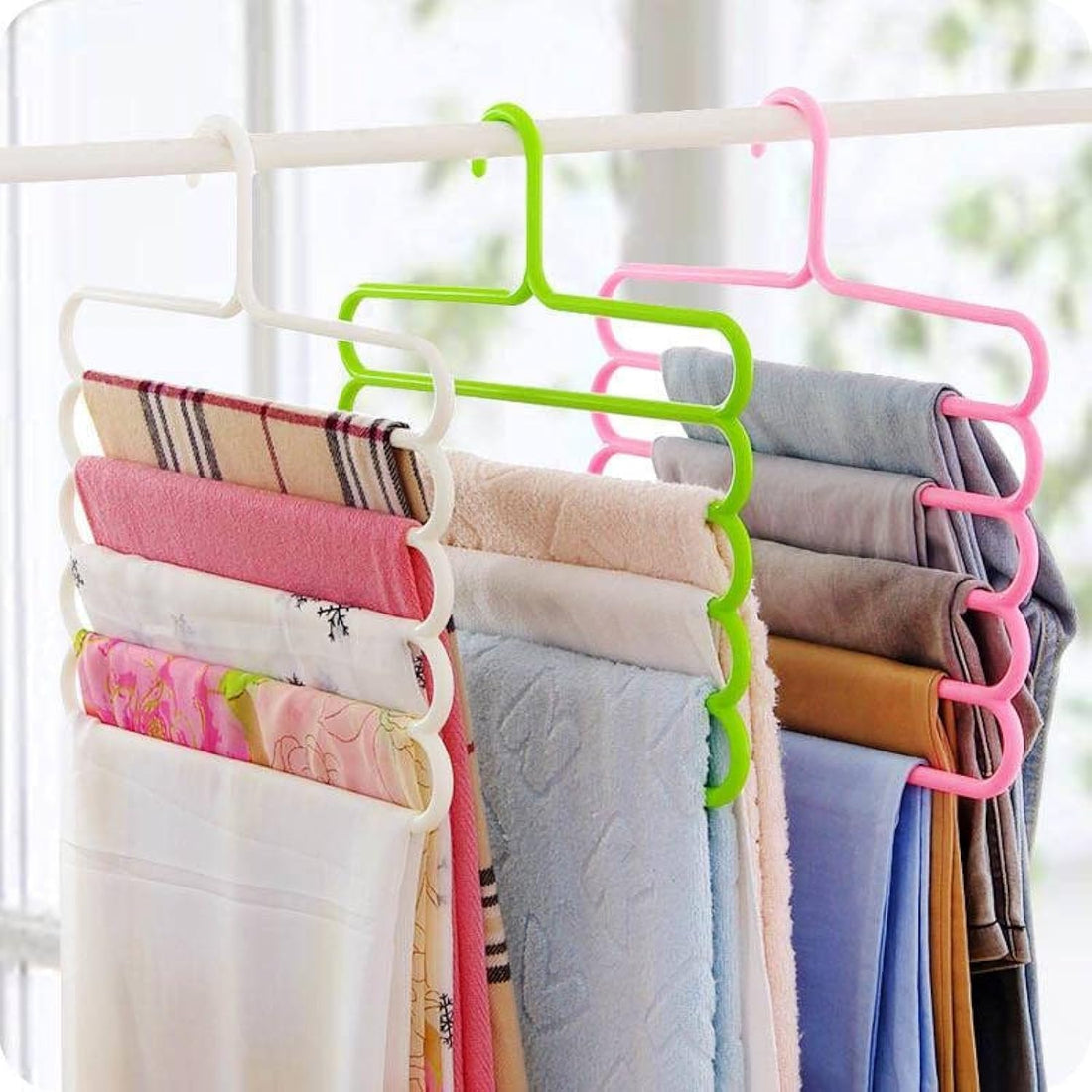 5 Piece Lux Plastic Pants Hanger