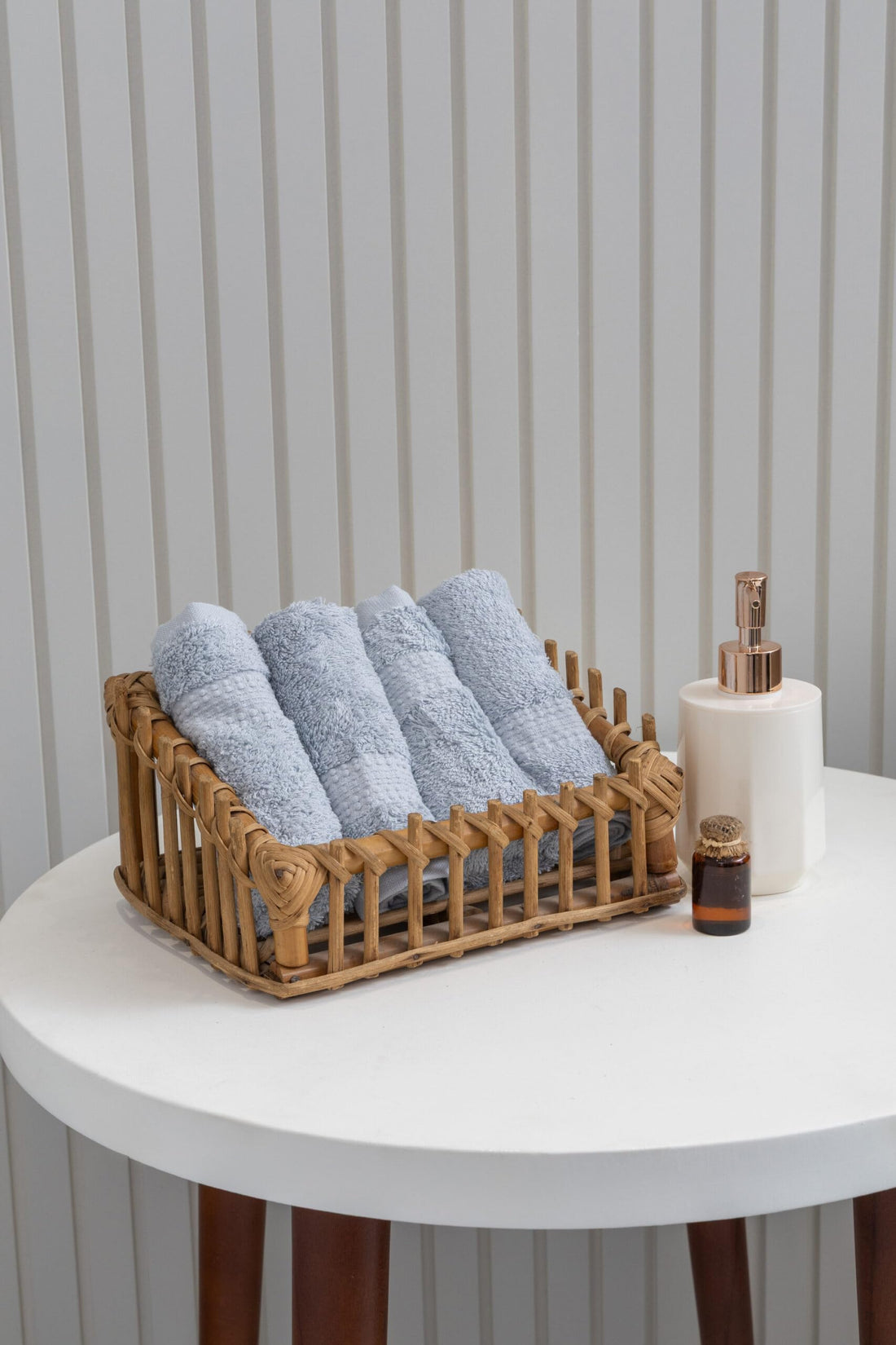 nit - Grey Dawn 4 pieces Face Towels Set - Solid (650 GSM) 100% Egyptian Cotton