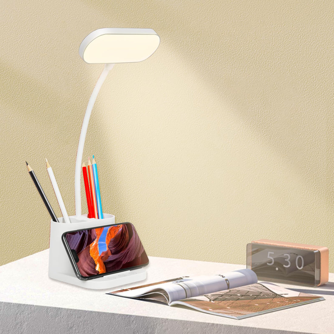 LED Desk Lamp, LED Table Lamp, 3 Colours and 8 Brightness Levels, Dimmable Bedside Lamp, Reading Lamp, Ideal for Readers, Working