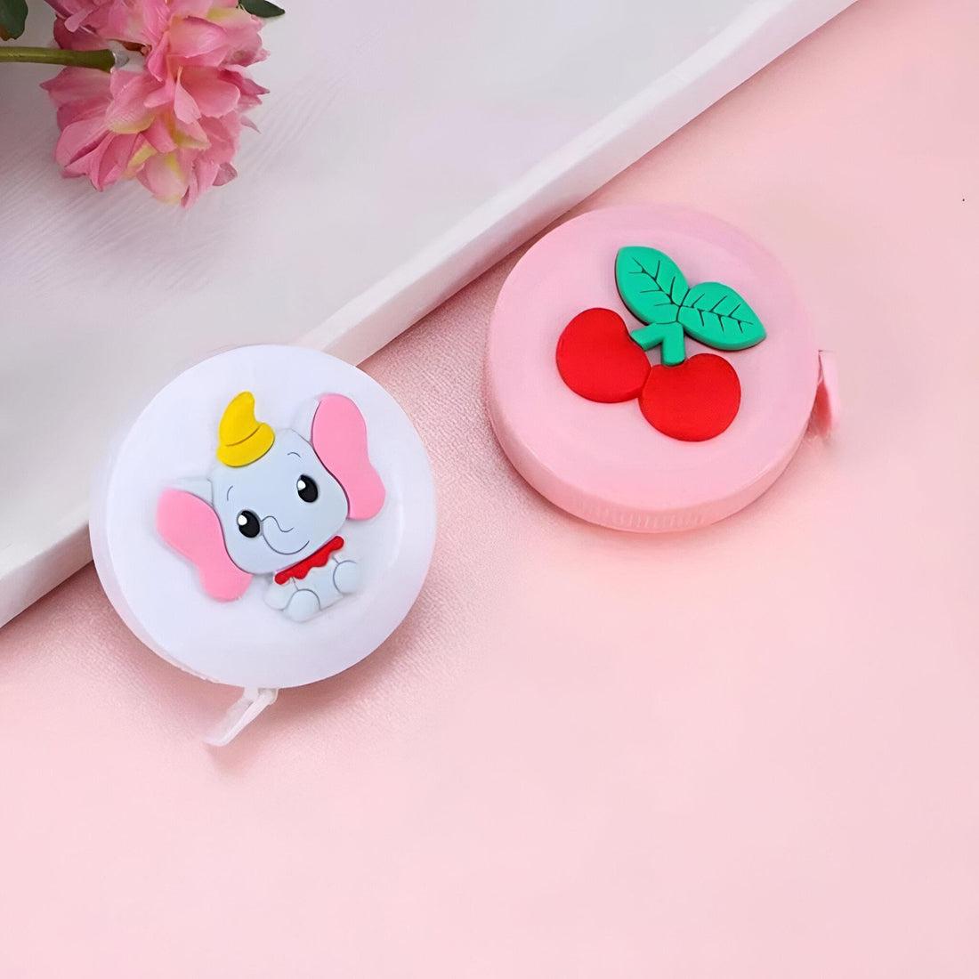 Sewing Tape Measure - 1.5m soft retractable fabric tape with charming cartoon patterns, ideal for tailoring, crafting, and children’s art activities, 8-piece colorful set. (2pcs)