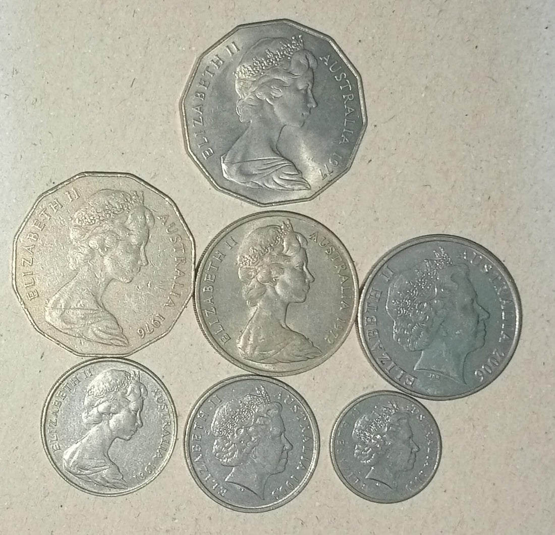 Queen Elizabeth II Australia Coin Set (8 Pieces)