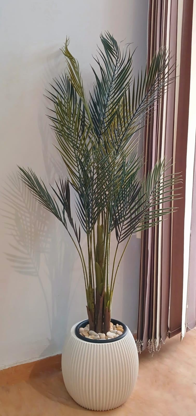 Artificial Tree in White Acrylic Pot, Indoor Decorative Plant for Offices, Homes, Companies, Modern Home Decor