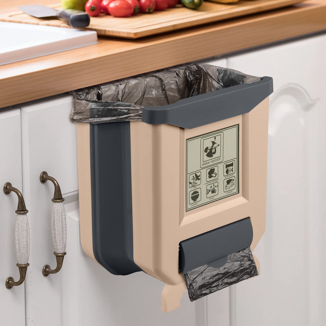 HI NINGER Hanging Kitchen Trash Can, Foldable Waste Bins, Collapsible Mini Hang Garbage Can for Cabinet/Car/Bedroom/Bathroom-Plastic, 2.4 Gallon, Brown
