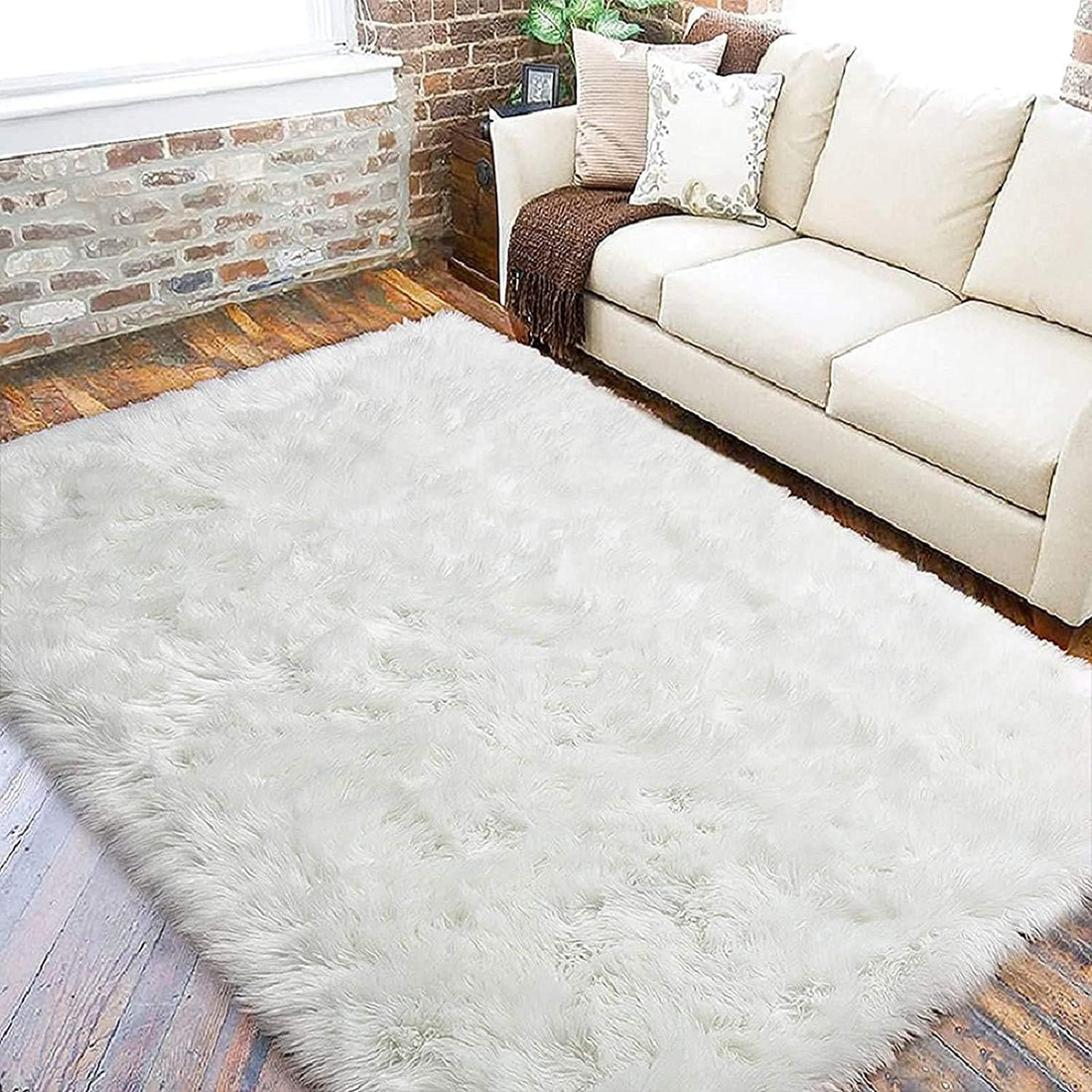 Ultra Soft Fluffy Faux Fur Sheepskin Area Rug for Bedroom (White, 180x200cm)