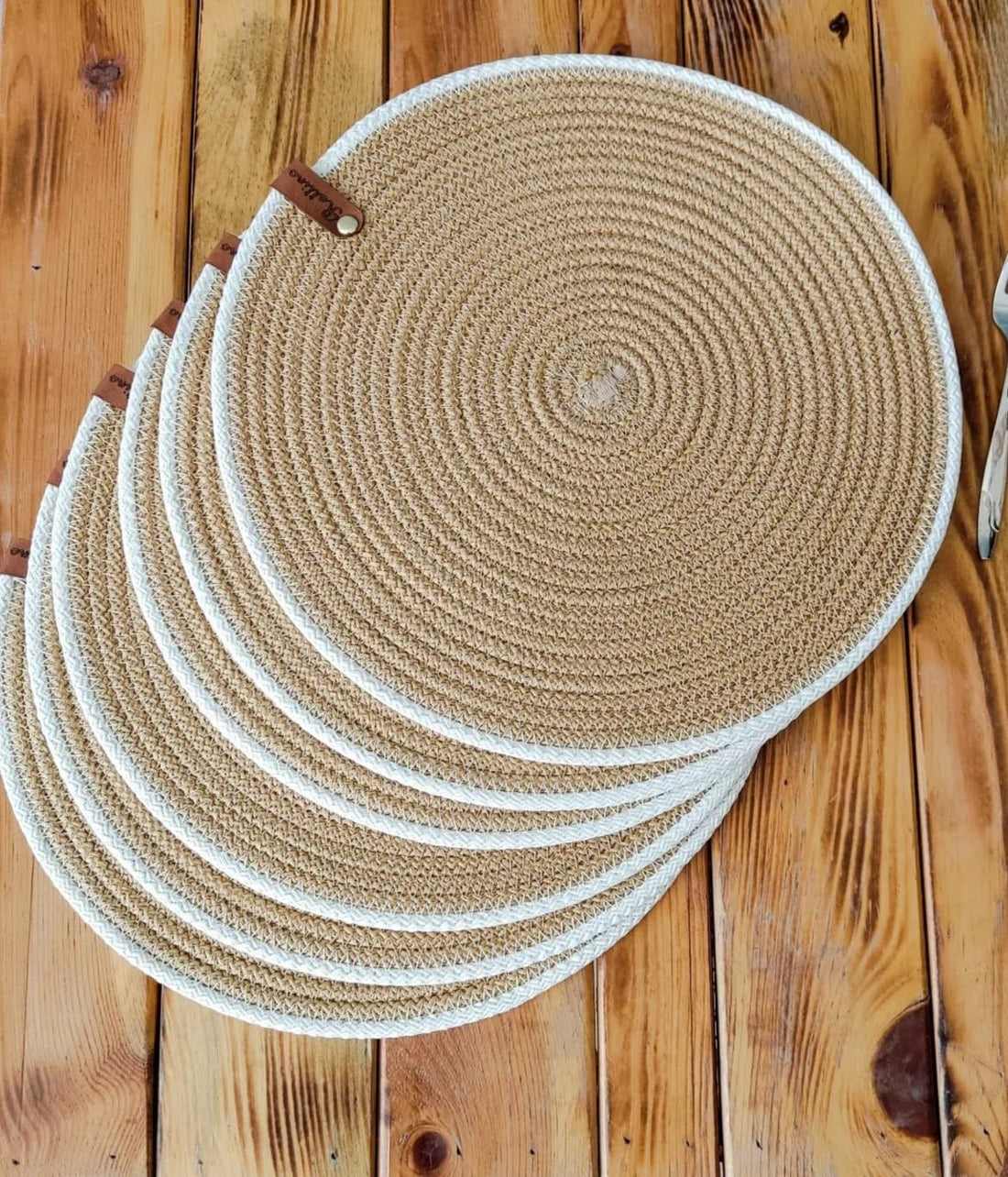 Woven Round Placemat, 35cm Diameter, Natural Beige can be used in Kitchen, living room, dining room, indoor & outdoor.
