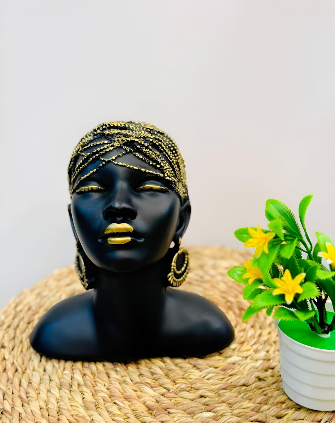 Chic Figurine - Eye-Catching African Girl Sculpture, Crafted to Bring a Touch of Unique Charm and High-Quality Materials to Your Interior Decoration Theme.