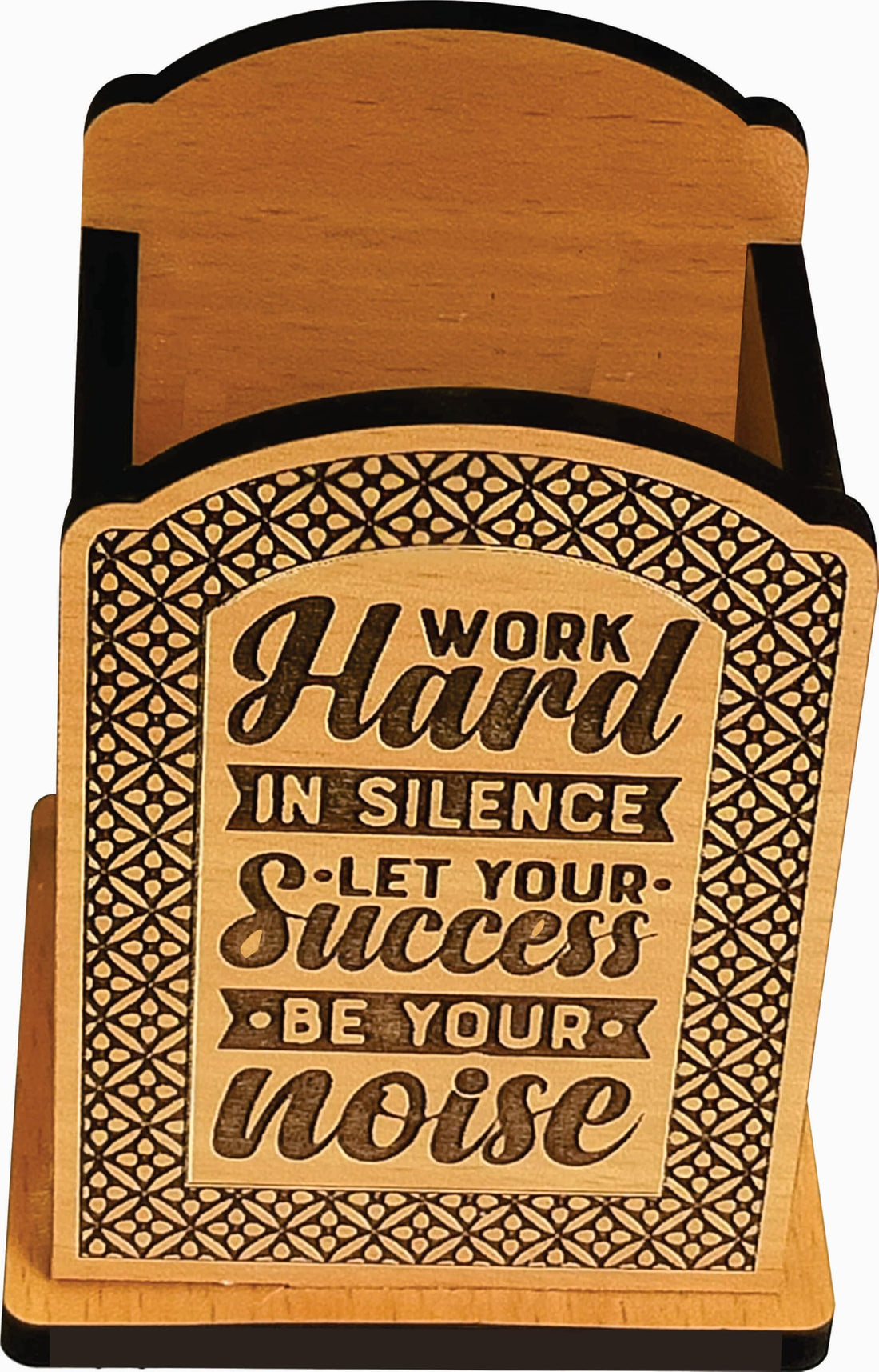 SIGN & Design Pen Holder, Inspiring Carved Wooden Pen Cup Decorative, Square Art Supplies Organizer for Desktop, Classroom, Home, Office, 7x7x10 cm Wood