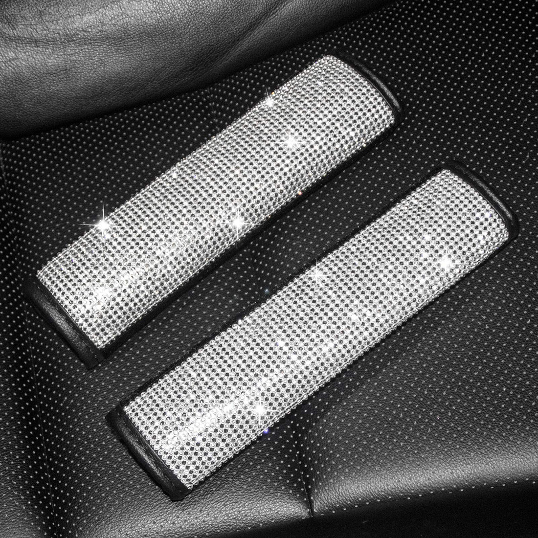2 Packs Bling Seat Belt Shoulder Pads, Crystal Car Seatbelt Covers Diamond Car Decor Accessories for Women,Lady,Men (2X Seat Belt Cover)