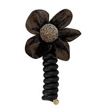 Hair Accessories - Elegant and Modern Hair Ties for Women and Girls, Perfect for Any Occasion, Offering a Chic Look with Unique Designs (1 pieace in the color shown)