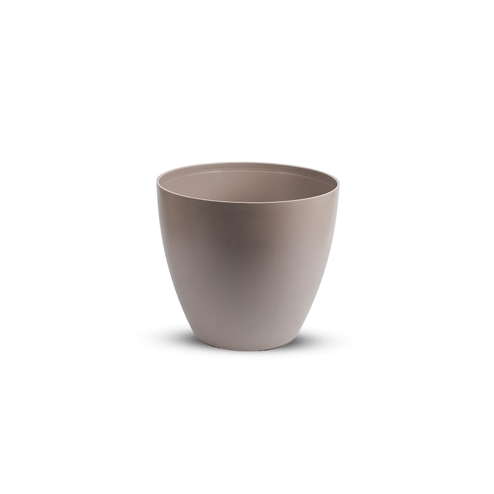 Plastic Flower Pot – 16 cm Beige – Compact BPA-Free Decorative Planter for Indoor & Outdoor Use – Made in Spain