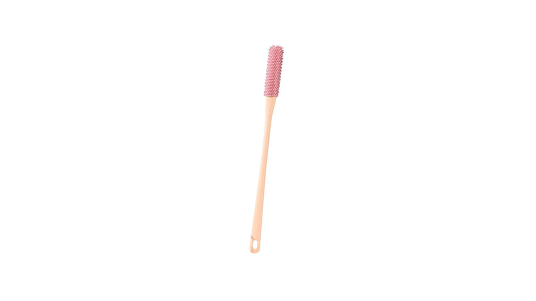 Between Toe Brush,1-Piece Portable Toe Cleaning Foot Scrubber | Toe Lotion Applicator, Long Handle Foot Towel Brush for Scrubbing Feet, Seniors, Elderly, Men and Women(pink)
