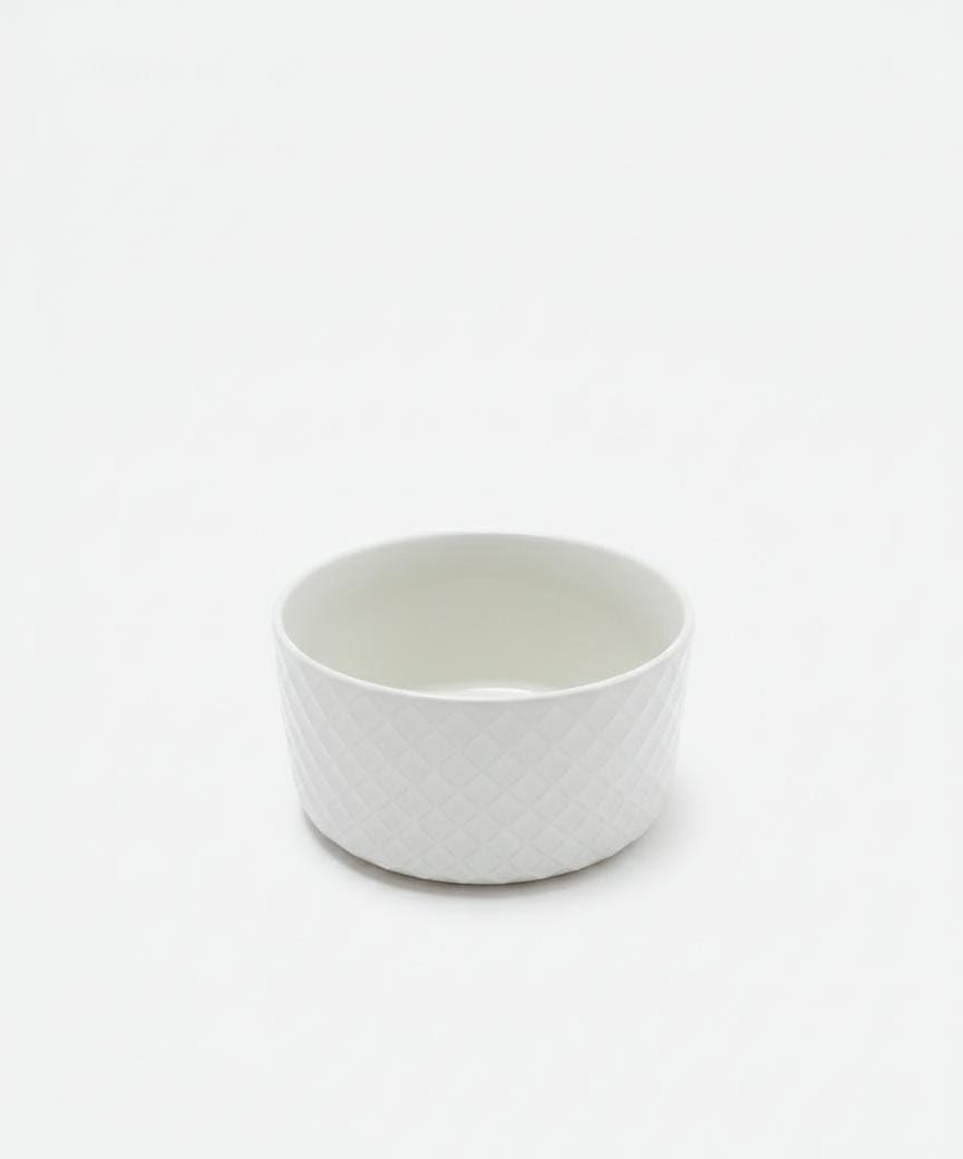 Oven-Safe Ceramic Ramekins - Heat Resistant Porcelain Baking Bowls for Soups, Desserts & Soup Bowls - Microwave & Dishwasher Safe - Textured Pastel Design. (1, White, Medium)