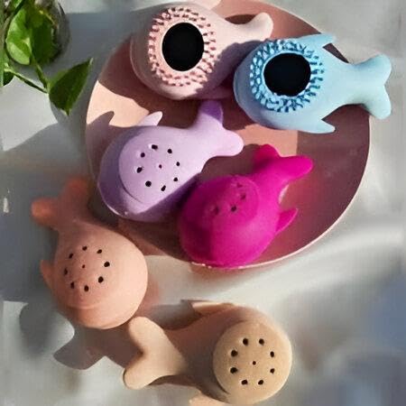 Silicone Brush - Deep Cleansing Whale-Shaped Face Massager and Gentle Exfoliator with Soft Bristles for Everyday Washing and Radiant Skin, Ideal for Sensitive Complexions (6 piece of the color shown)