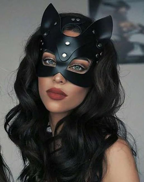 Half Eyes Cat Mask, Leather Cosplay Mask, Halloween Masquerade Roleplay Party Costume, Black PU Leather Animal Design
