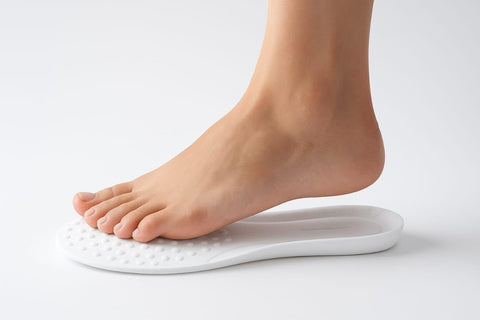 1 Pair Lightweight Foam Shoe Brushes – Comfortable Everyday Shoe Brushes – Suitable for All Types of Sports and Casual Shoes (White, 45)