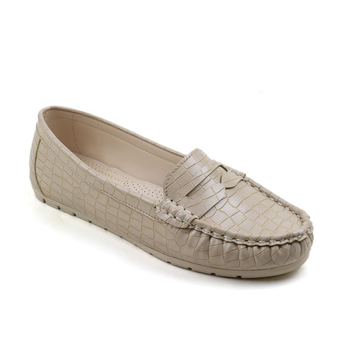 Fourteen womens 1123 Ballet Flat