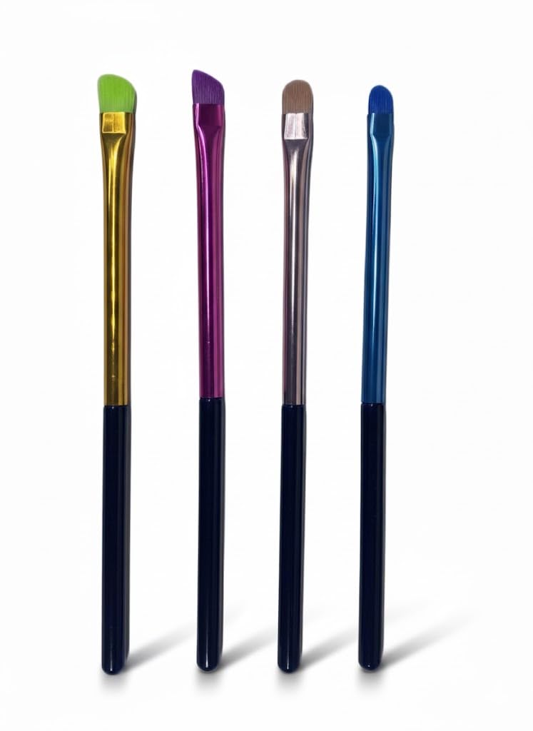 4pcs Make-Up Brush Soft Bristles Convenient Daily Make-Up Tool Set Blush Eyeshadow Brush-Full Women Beauty Tool Set-mix COLOR-PLASTIC HAND