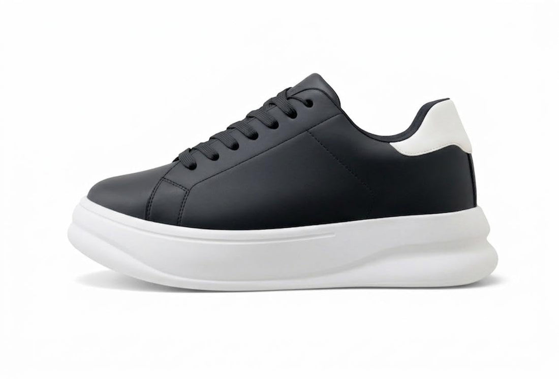 Men’s Black & White Casual Sneakers – Lightweight Leather Walking Shoes with Thick White Sole – Comfortable Everyday Fashion Shoes