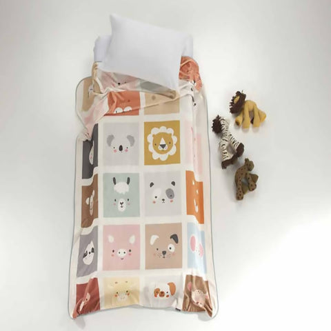 Mora blanket for newborns Lumby K66 - Color:Multicolor- Size: 80 * 110 - Weight: 0.896 kg, Country of origin: Spain. Mora blanket